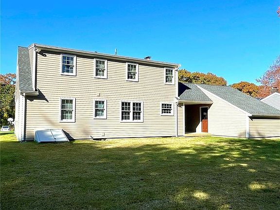 2nd image of 58 Wildwood Trl