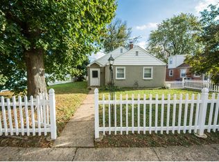 9211 Puritan Rd, Philadelphia, PA 19114