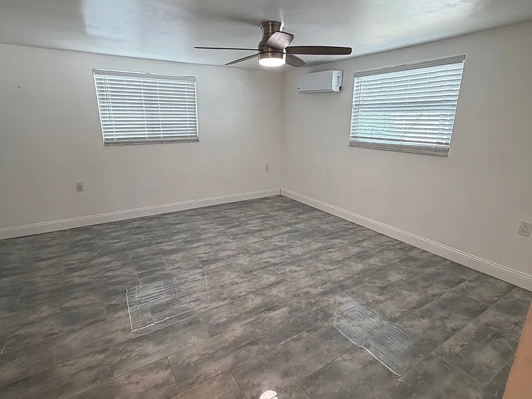 5617 Flora Ave — Photo 6