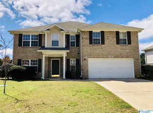 110 Bent Saddle St, Harvest, AL 35749