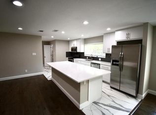 2701 Warren Cir, Irving, TX 75062