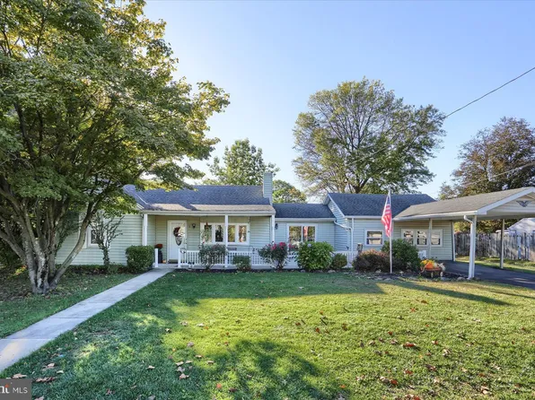 9 Hereford St, Harrisburg, PA 17109