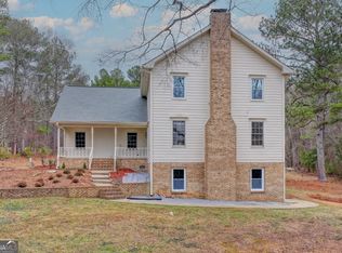 2377 Centerville Rosebud Rd, Loganville, GA 30052