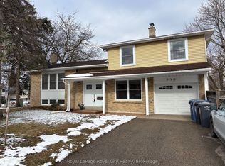113 Fife Rd, Guelph, ON N1H 6X9