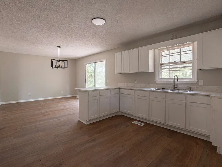 1728 N Governor Williams Hwy — Photo 9