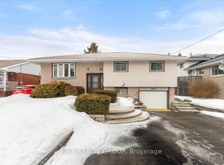 12 Chown Cres, Belleville, ON K8P 4P9