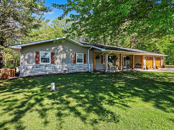 341 S Lincoln Rd, Mount Pleasant, MI 48858