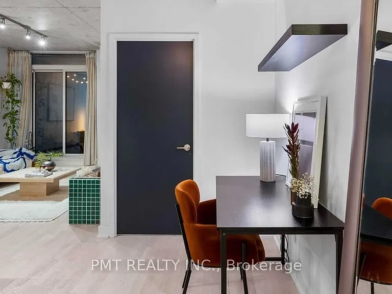 20 Gladstone Ave #201 — Photo 4