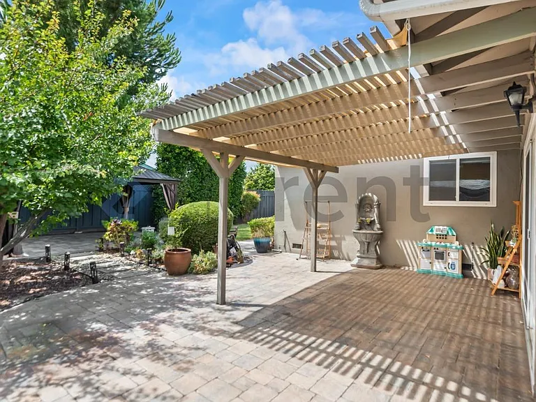 6225 Hokett Way — Photo 27