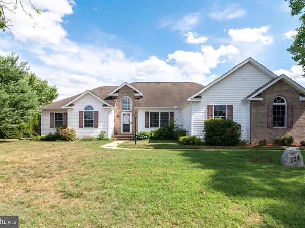 124 Lucky Ben Dr, Harrington, DE 19952