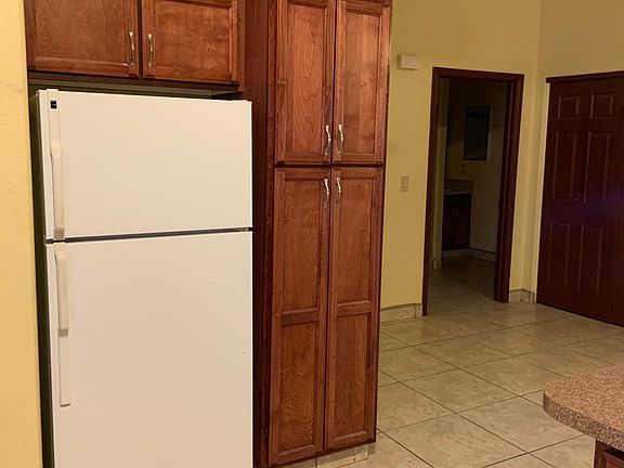4th image of 203 W Madrid Ave APT 10