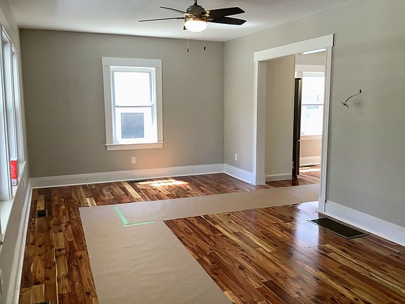 5th image of 101-103 Lexington St