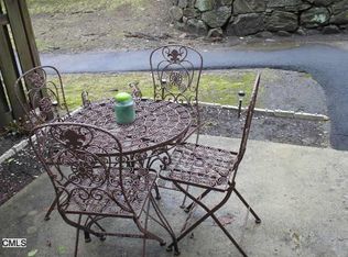 287 Hamilton Ave APT 3D, Stamford, CT 06902