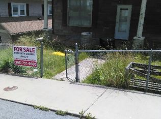 606 Frantz Ave, Mullens, WV 25882