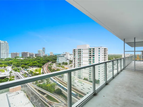 79 SW 12th St APT 2102-S, Miami, FL 33130