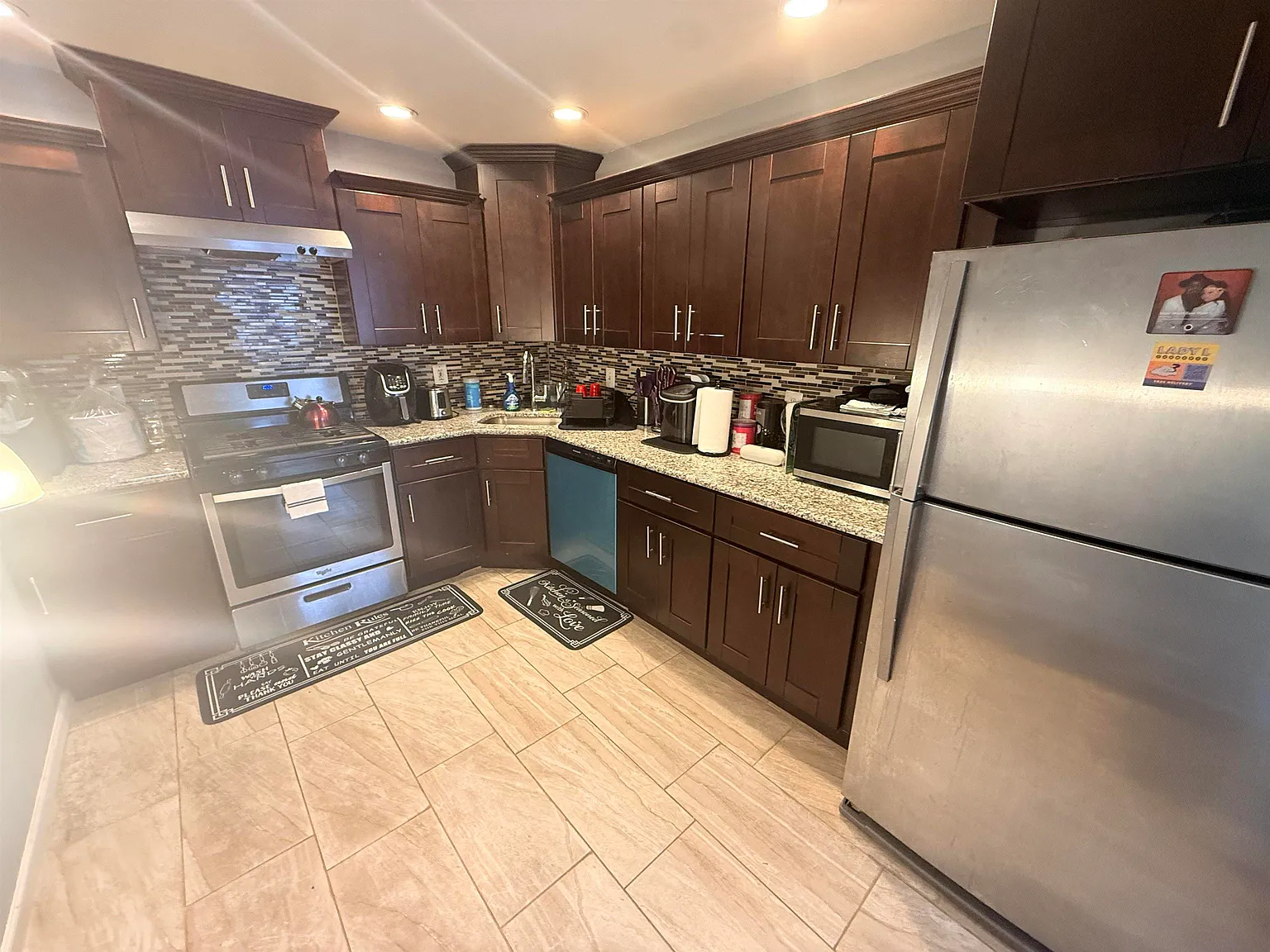 2 bed, 2.5 bath, 1286 sqft, $3,000 — Photo 2