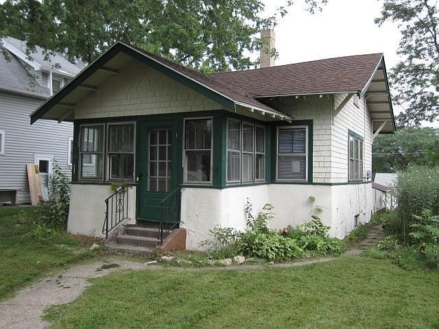 1243 Lafond Ave