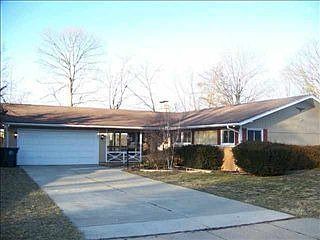 1st image of 1711 Woodmont Dr