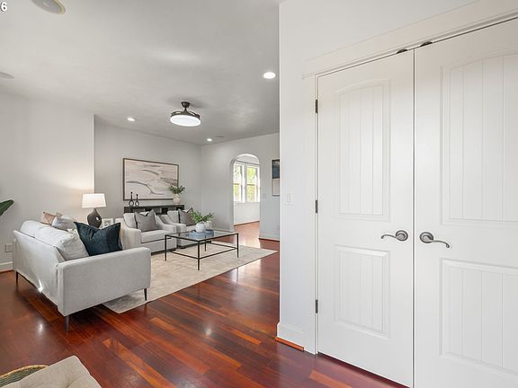 5th image of 2659 Hendricks Ridge Dr