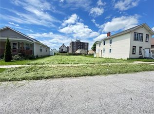 318 Trenton Ave, Buffalo, NY 14201