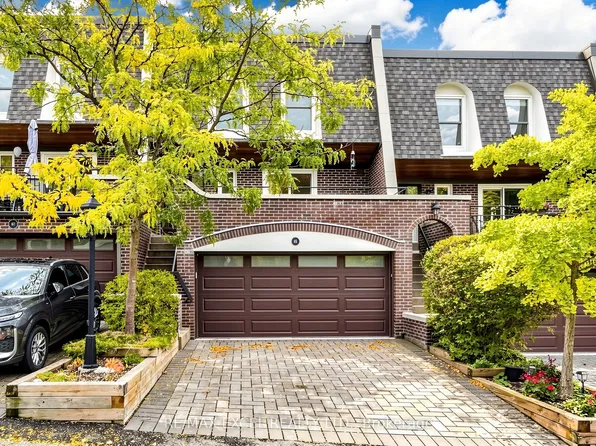 65 Quail Valley Ln #55, Markham, ON L3T 4R4