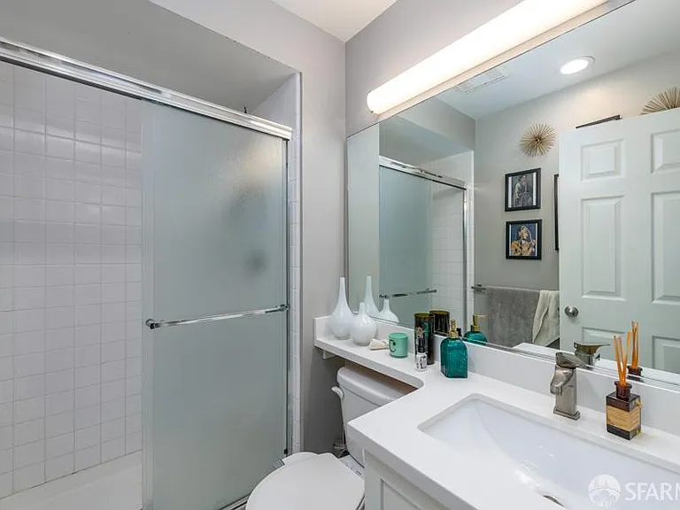 2075 Sutter St #525 — Photo 15