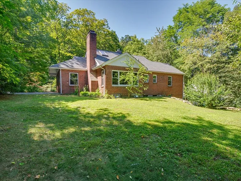 79 Choate Ln — Photo 15