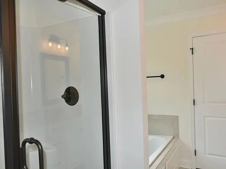 7232 Old Bug Ln — Photo 24