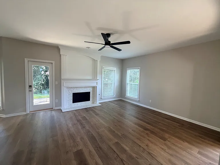 5430 Derby Chase Ct — Photo 6