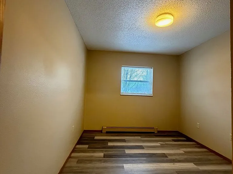 501 2nd Ave NW — Photo 6