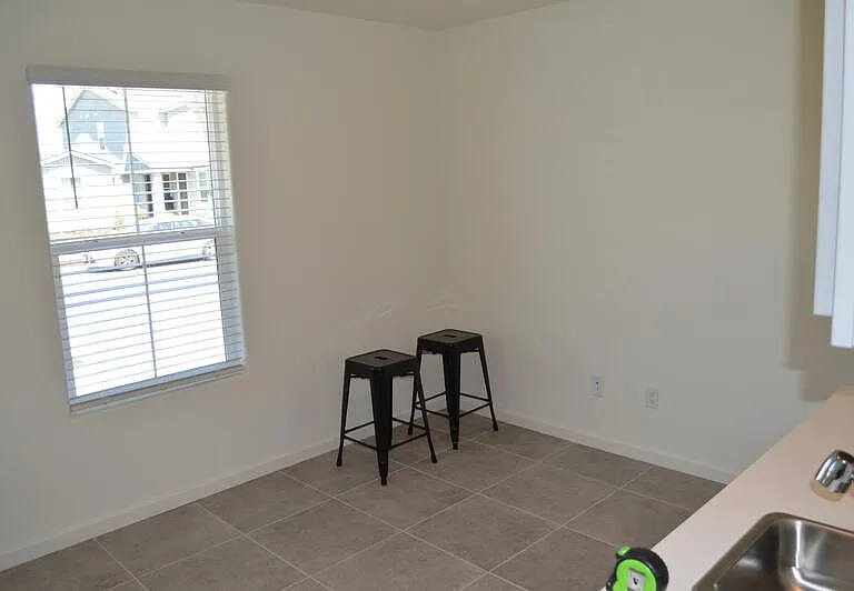 2287 Owens Ct #2 — Photo 6