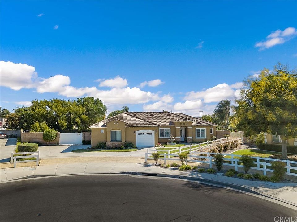 1st image of 1960 S Almond Ct