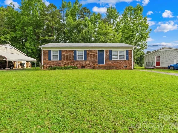 1812 Alpine Dr, Kings Mountain, NC 28086