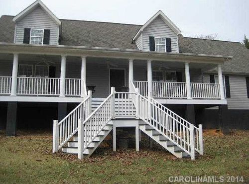 1st image of 4632 Lynwood Rd