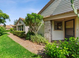 6616 Trident Way, Naples, FL 34108