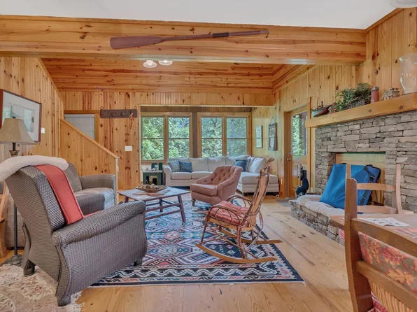 110 Village Way, Lancaster, TN 38569