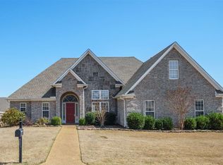 6 Farestone Cv, Jackson, TN 38305