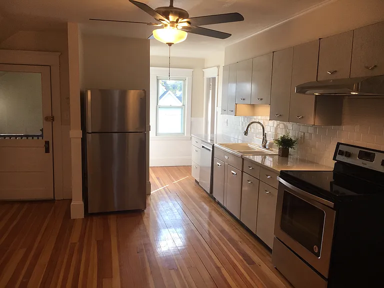 44-46 Westfield Rd #3 — Photo 6