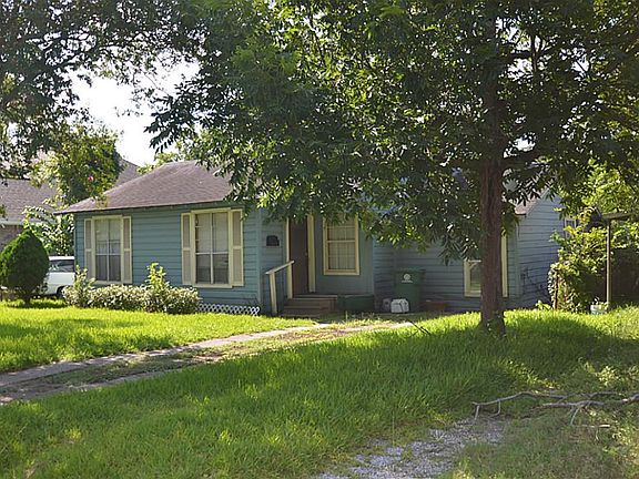 3rd image of 13350 Knollcrest St