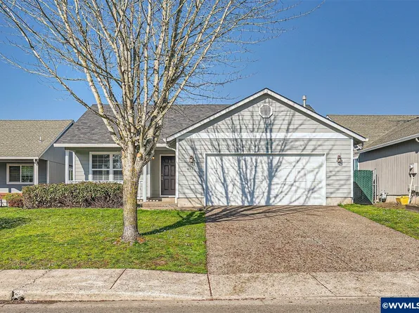 924 Monmouth Ave S, Monmouth, OR 97361