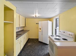 8 Walter St, Bangor, ME 04401