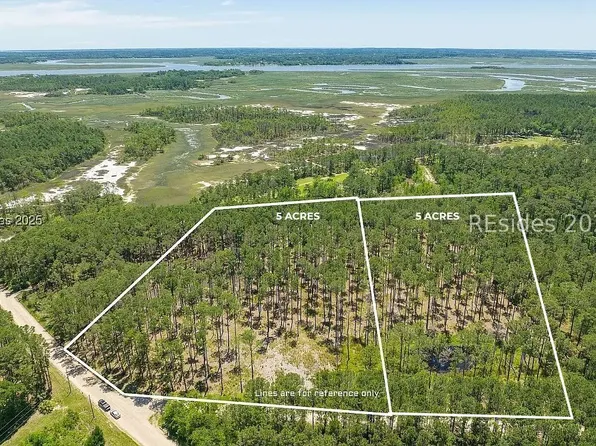 70 Sherman Dr, Beaufort, SC 29907