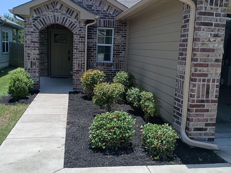 1st image of 3409 Couch Dr