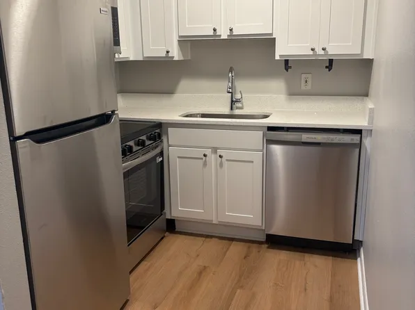 3216 W Deleon St #24, Tampa, FL 33609