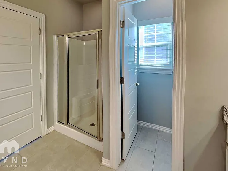 5903 SW Gentle Winds Ave — Photo 14