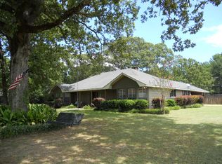 3904 Staples Rd, Pineville, LA 71360