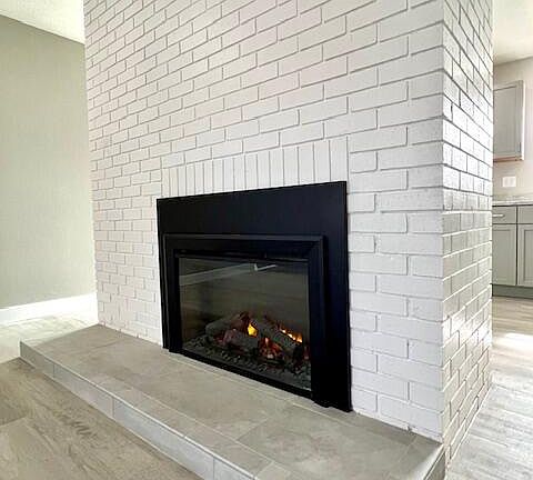 5th image of 1532 E Seminole Street