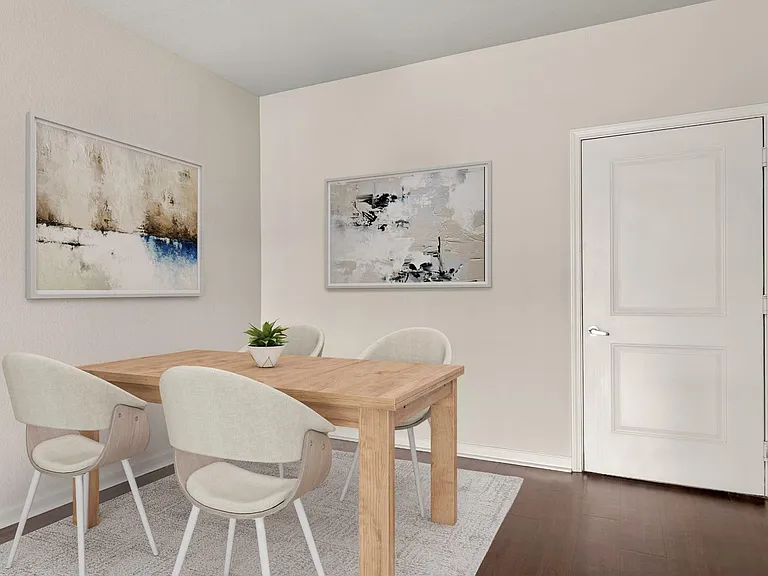 Citi Lakes - Dining Area