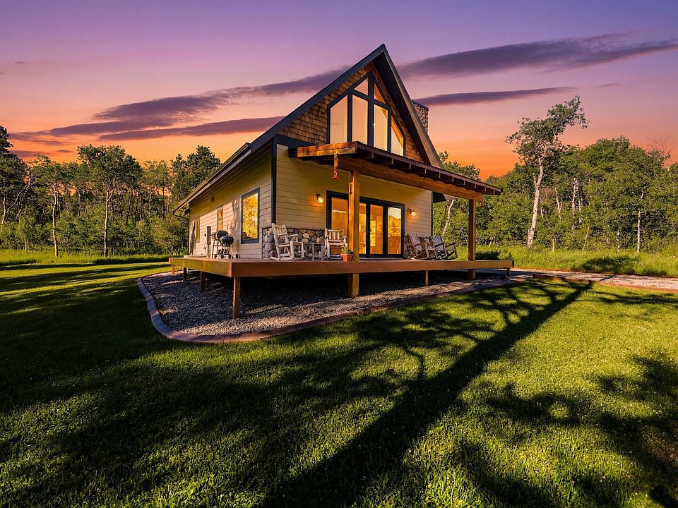 1st image of 14 Shadow Wood Dr