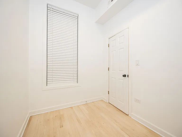 1247 N Cleaver St #1R — Photo 13